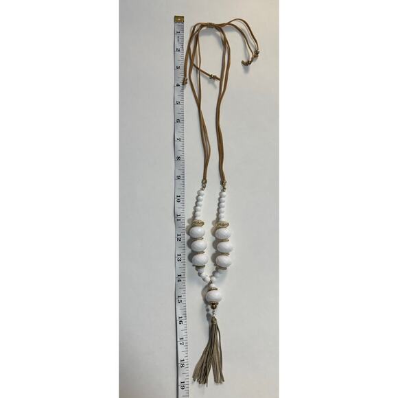 Plunder Women's Mary Jane White Beaded Cord Necklace Gold Accents Tassel BOHO - Picture 5 of 6